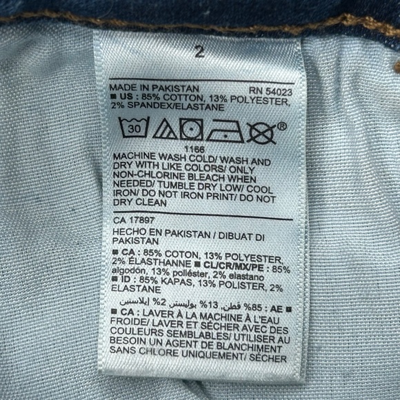 Old Navy Women Extra High-Waisted Rockstar 360 Stretch Super-Skinny Jeans Size 2 - Picture 9 of 16